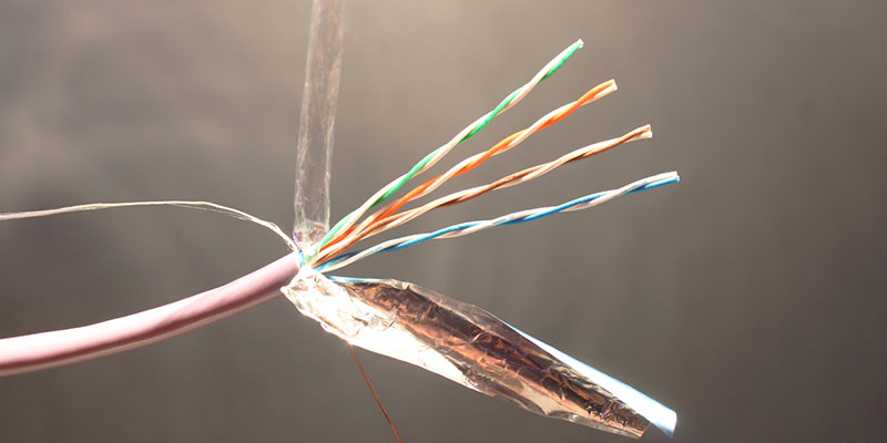 Three Signs Your Fiber Optic Cables Need Repairs